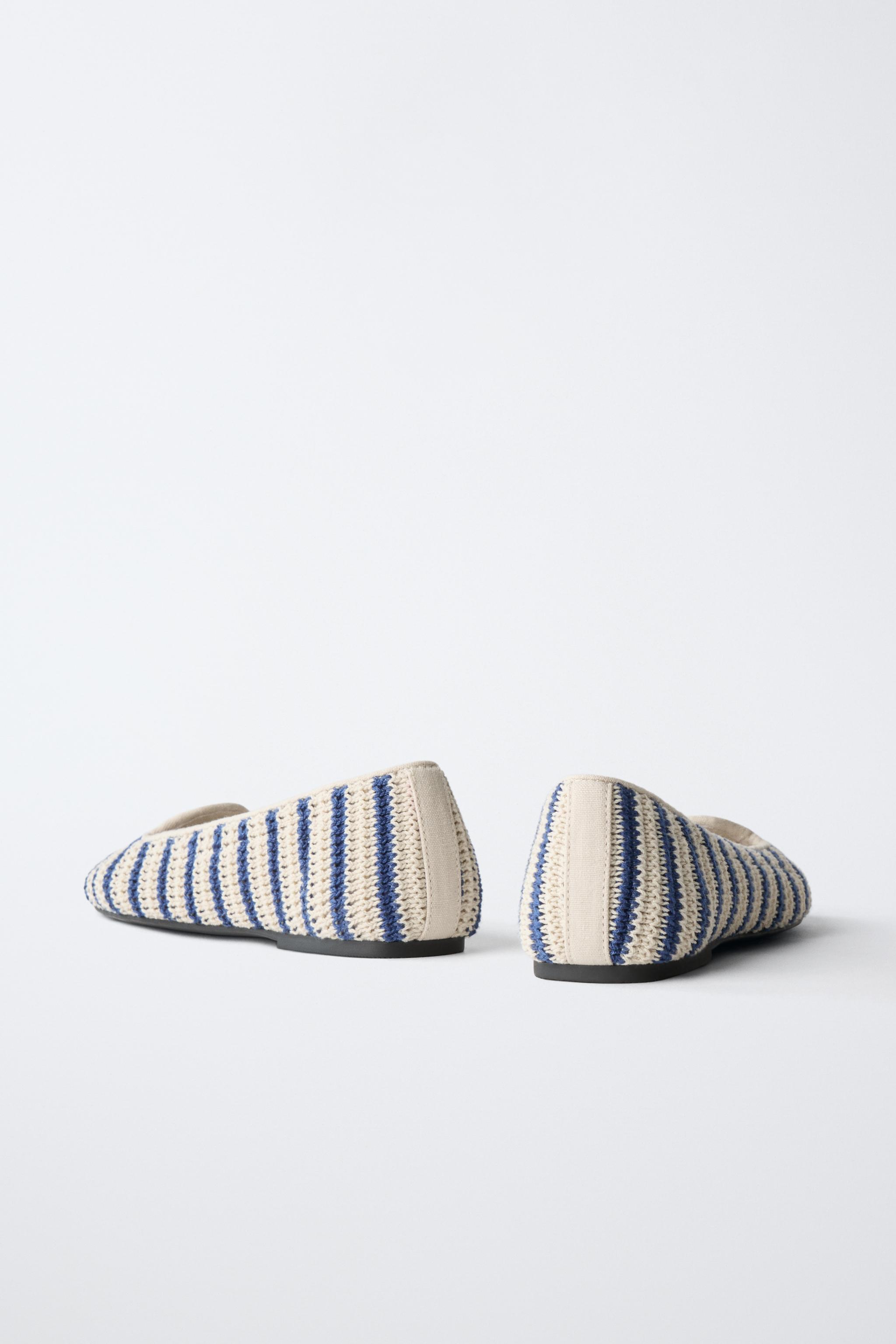 CROCHET BALLET FLATS